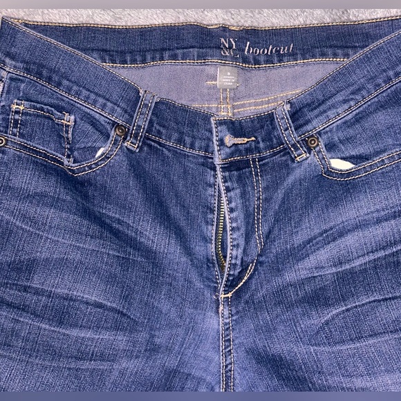 NY&Co size 8 Bootcut Jeans - Picture 6 of 8